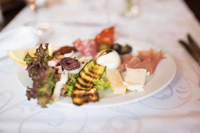 Opinii despre Trattoria Pizzeria Amici în Freiburg im Breisgau - Gastronomie und Hotellerie