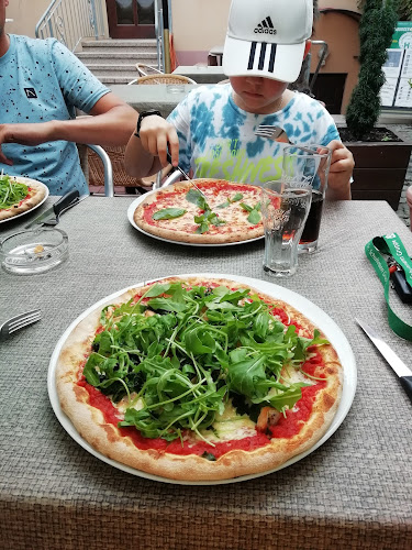 Comentarii opinii despre Eiscafé-Pizzeria-Hotel Rialto