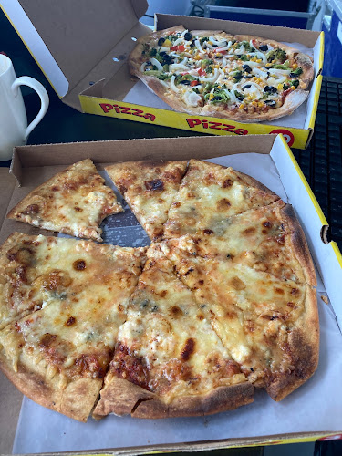 Pizza Dorado - Gastronomie und Hotellerie