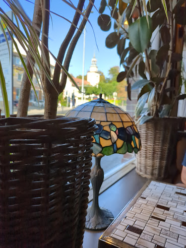 Comentarii opinii despre Café Bar Jardin