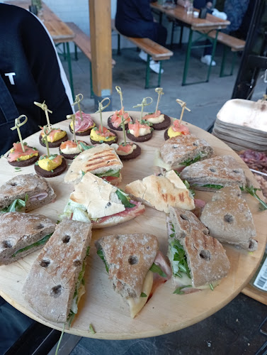 Nutze die ape - Catering auf 3 Räder - Gastronomie und Hotellerie