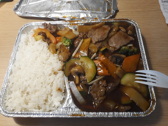 Opinii despre Pizza Wok King Regensburg în Regensburg - Gastronomie und Hotellerie