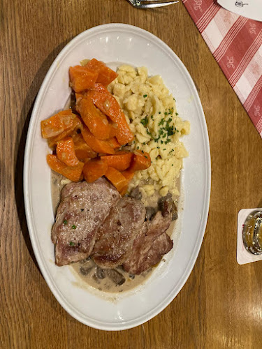 Opinii despre Bischofshof Braustuben în Regensburg - Gastronomie und Hotellerie