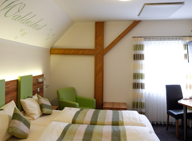 Burgschänke, Restaurant & Hotel - Gastronomie und Hotellerie