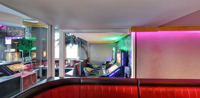 Mauritius Cocktail-& Shishabar - Berlin