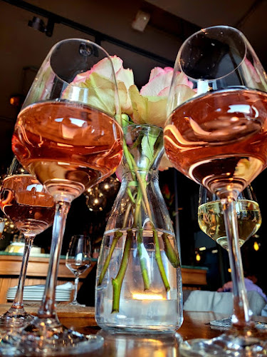 Königspl. 15, 33098 Paderborn