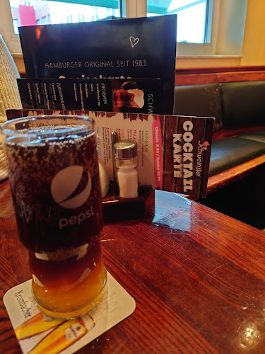 Schweinske Restaurant in Hamburg Lohbrügge - Schnitzel, Burger & Frühstück - Gastronomie und Hotellerie