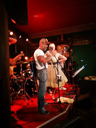 Opinii despre Irish Pub karaoke în Mönchengladbach - Gastronomie und Hotellerie