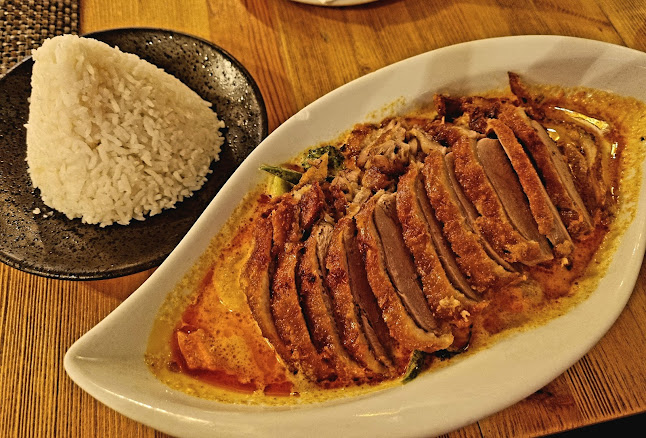 Opinii despre Pitaya în Berlin - Gastronomie und Hotellerie