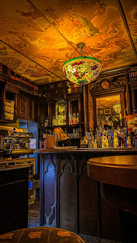 Comentarii opinii despre Irish Pub „Trinity“