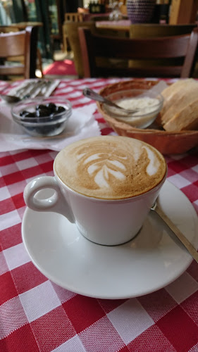 Trattoria Ossena - Gastronomie und Hotellerie