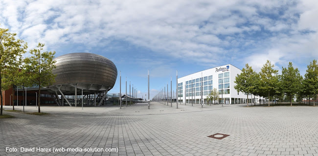 Arts Bar & Restaurant - Gastronomie und Hotellerie