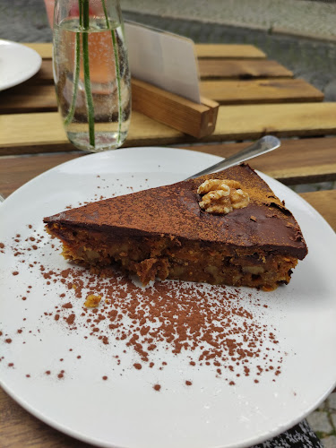 Comentarii opinii despre Café Fama