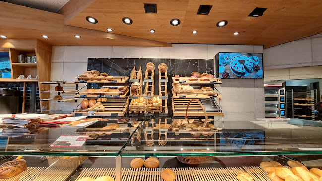 Bäckerei & Konditorei Raisch - Pforzheim Wilferdinger Höhe - Gastronomie und Hotellerie