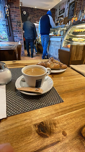 Comentarii opinii despre Cafe Mediterrane