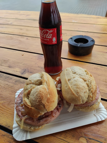 Mc. Maikel‘s Bratwurstlädchen