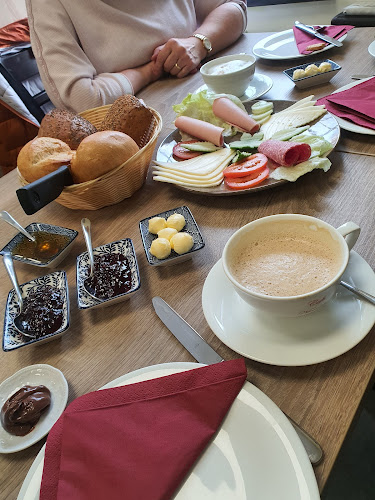 Tel: 0172/6015165, Kellerhöher Str. 111, 49661 Cloppenburg