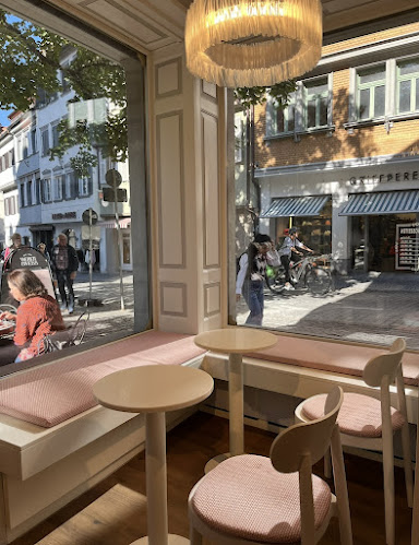 Weber & Weiss Konditorei Patisserie Chocolaterie - Gastronomie und Hotellerie