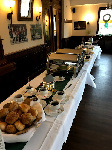 Haus Oveney Café Restaurant - Bochum - Bochum