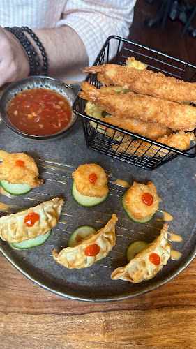 Opinii despre Face Sushi Restaurant & Bar în Hannover - Gastronomie und Hotellerie