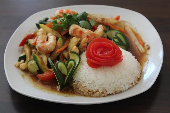 Dao Hoa quan (Vietnamese Cuisine & Sushi) + VEGAN