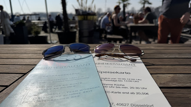 Opinii despre Se[h]restaurant am Bootshafen în Düsseldorf - Gastronomie und Hotellerie