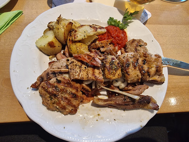 Opinii despre Zur Gartenstadt în Krefeld - Gastronomie und Hotellerie