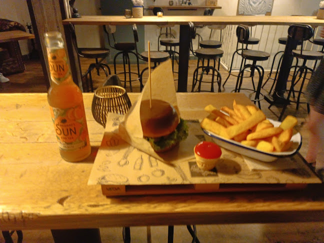 Burgeria - Gastronomie und Hotellerie