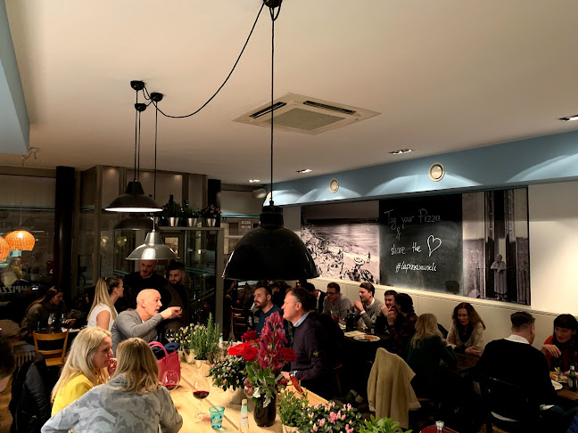 Opinii despre La Pizza | Pizzeria Napoletana în München - Gastronomie und Hotellerie