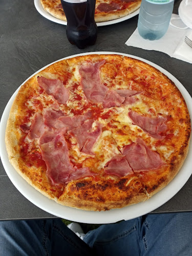 Pizzeria Abramo - Gastronomie und Hotellerie