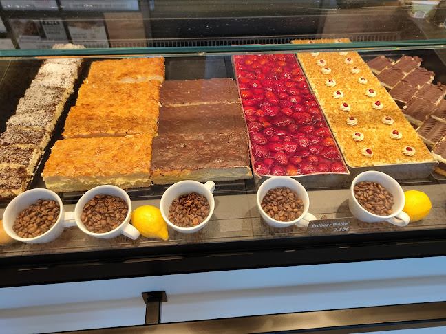 Comentarii opinii despre Bäckerei Schmidt mit Drive-In