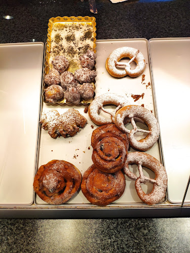 Opinii despre Bäckerei Steinberger GmbH în Kirchanschöring - Gastronomie und Hotellerie