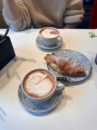 Les Deux Messieurs Wiesbaden - Gastronomie und Hotellerie