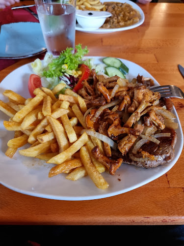 Opinii despre Ambrosia Bistro Restaurant în Rendsburg - Gastronomie und Hotellerie