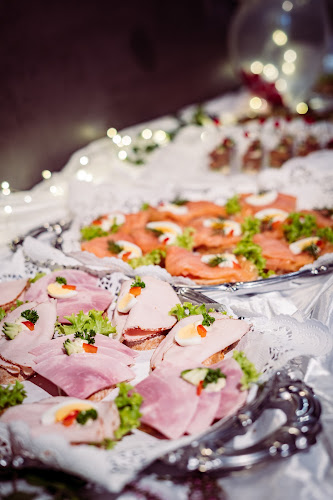 Comentarii opinii despre Klaus Schröder