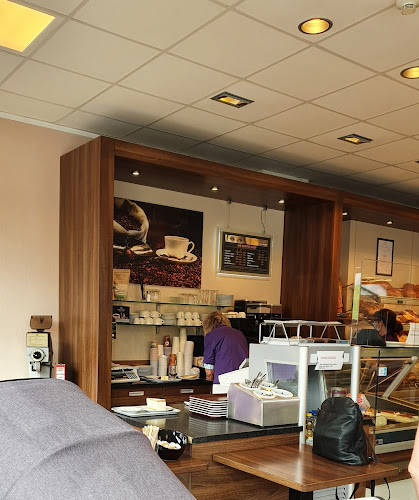 Comentarii opinii despre Bäckerei-Konditorei Bollig