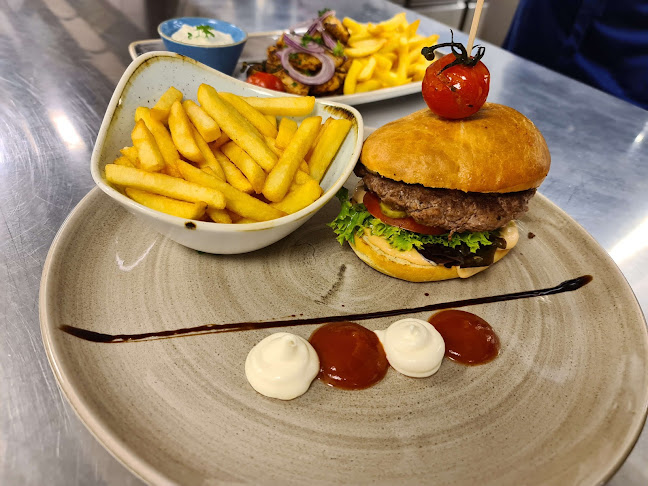 Opinii despre Gaststätte Sulmtalhalle în Erlenbach - Gastronomie und Hotellerie