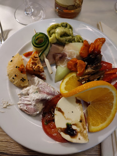 Restaurant Miara - Gastronomie und Hotellerie