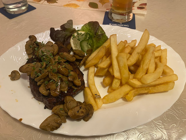 Comentarii opinii despre Zum Stadtkrug: Steakhaus, Barbeque & Grill Restaurant mit Hotel