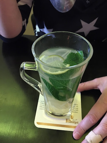 Nhy Star - Gastronomie und Hotellerie