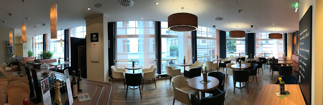 Opinii despre Café Honig Schwerin în Schwerin - Gastronomie und Hotellerie