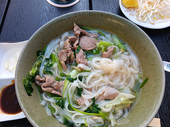 Opinii despre HATO Restaurant Kehl în Kehl - Gastronomie und Hotellerie