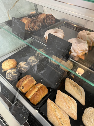 Opinii despre White Backshop în Berlin - Gastronomie und Hotellerie