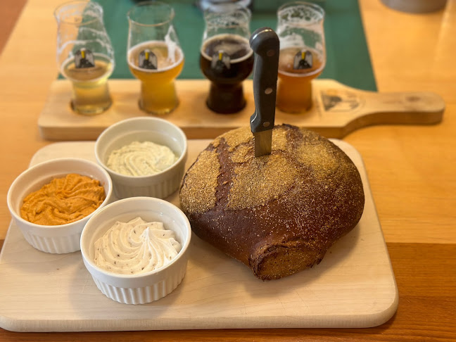 Opinii despre Bayerischer Bahnhof Gasthaus & Gosebrauerei Leipzig în Leipzig - Gastronomie und Hotellerie