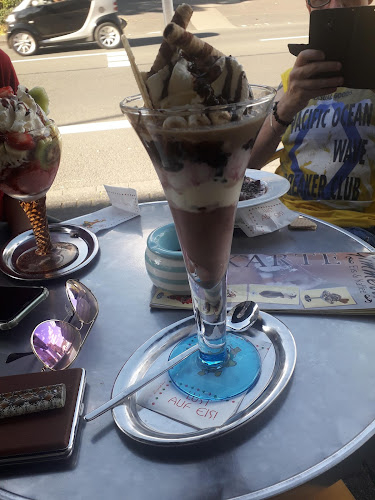 Gimmelli Eis & Kaffee - Gastronomie und Hotellerie