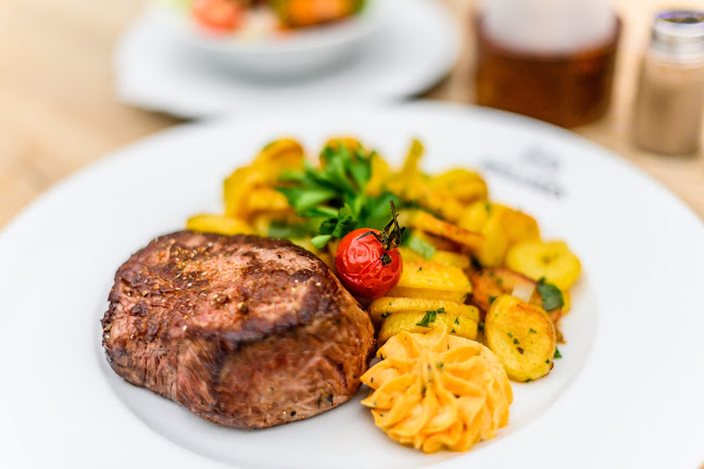 Paulaner's im Wehrschloss GmbH - Gastronomie und Hotellerie