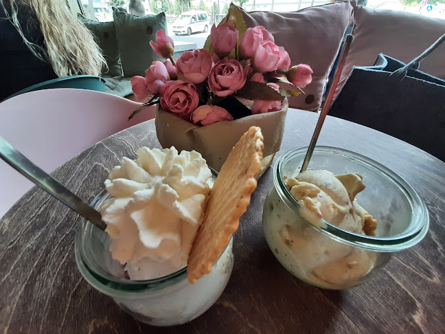 Comentarii opinii despre EISLUST