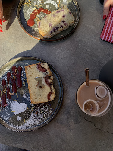 Opinii despre ESSKALATION Bonn-Poppelsdorf în Bonn - Gastronomie und Hotellerie