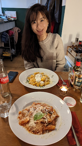 Comentarii opinii despre Tirelli's