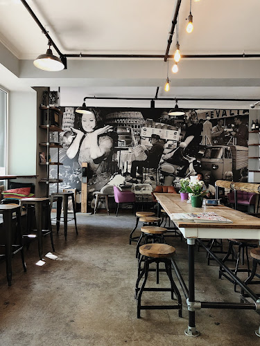 Comentarii opinii despre Fino Espressobar